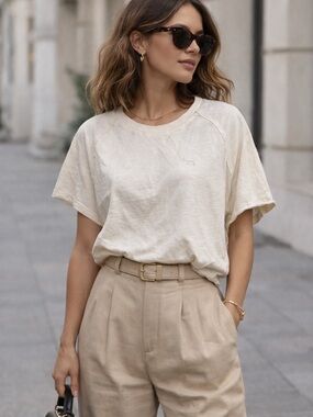 PINK Victoria's Secret Cream Short Sleeve Crewneck Tee